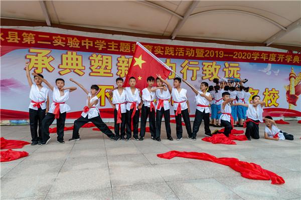 小矮怪挖金矿