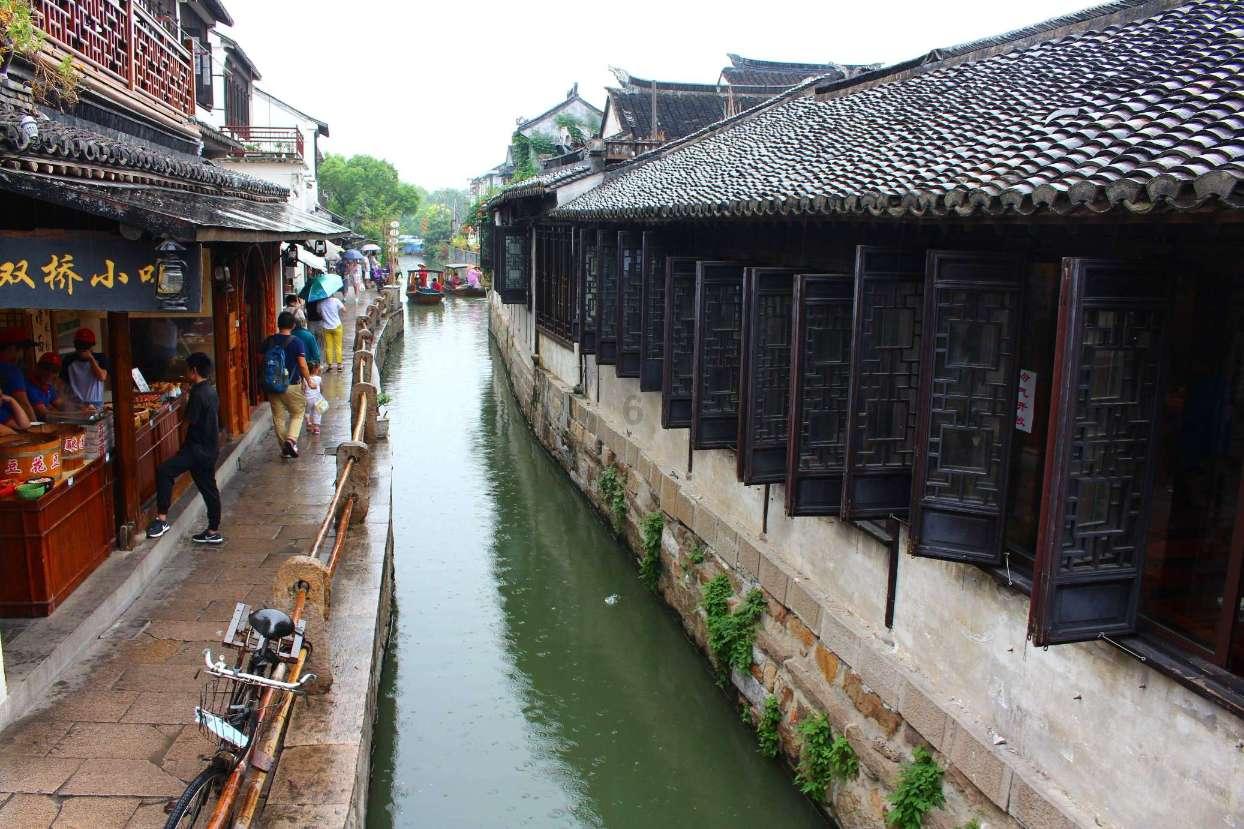 媒体人：没有武磊的上半场，国足两个边路都有冲击力了